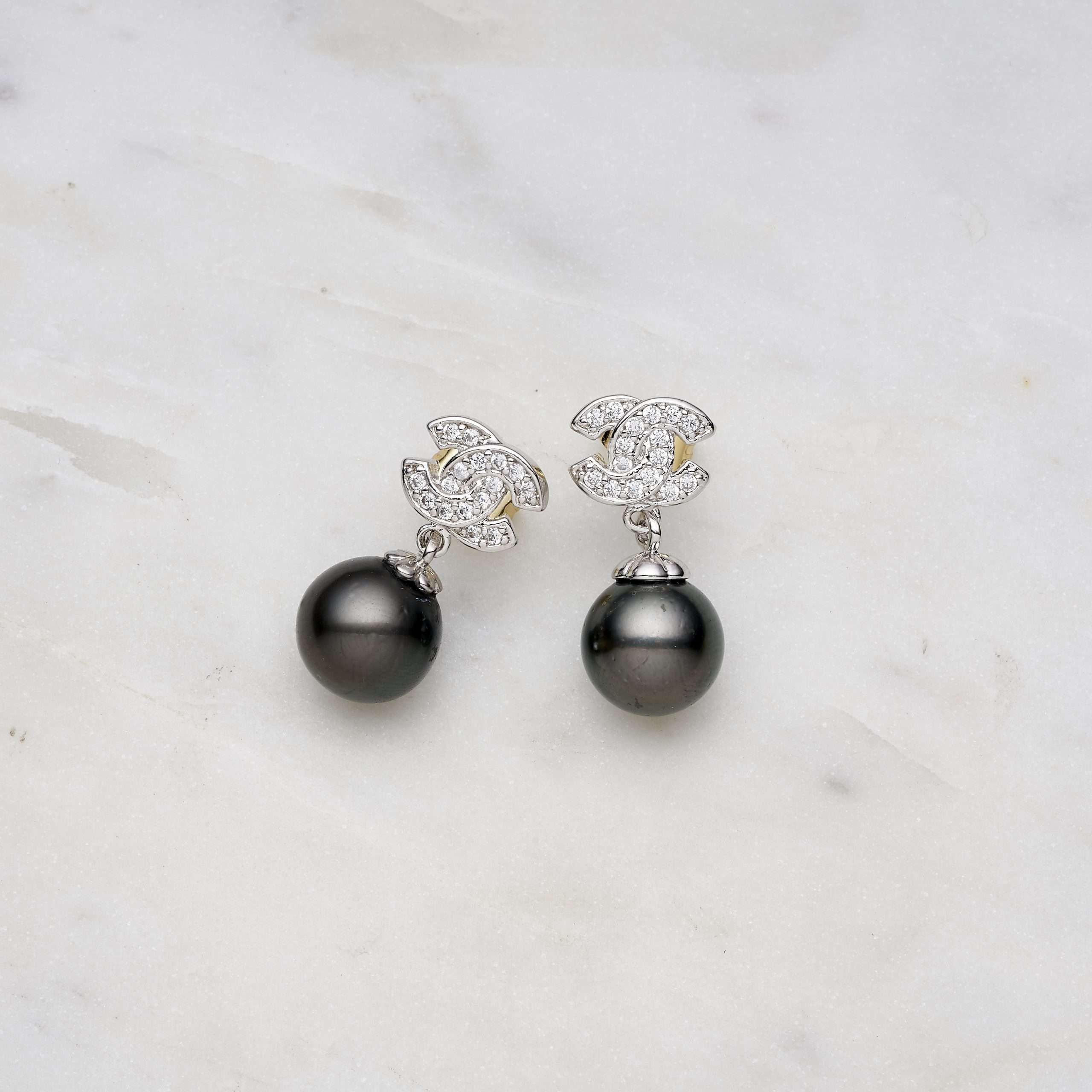 tahitian pearl earring