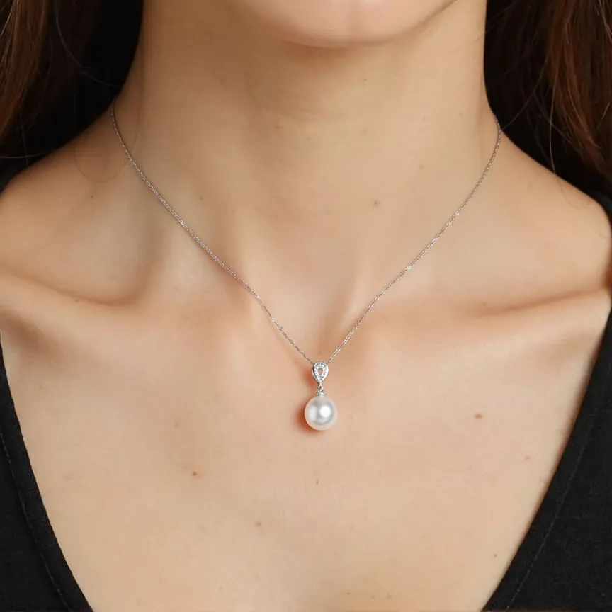 South Sea Pearl Pendants 13-14 mm in Sterling Silver