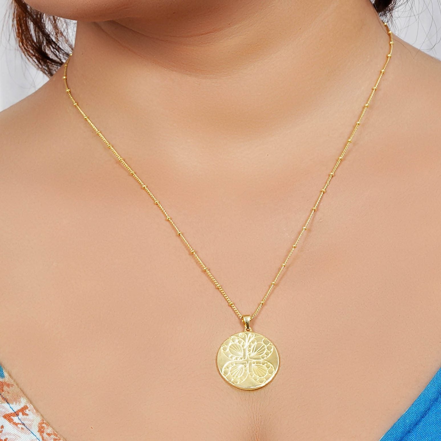 Flowing with the universe Necklace in 925 Silver