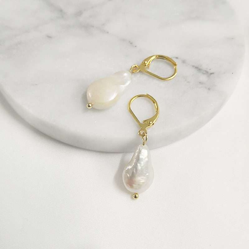 Freshwater Pearl Earrings in Copper with 18k Gold Coating