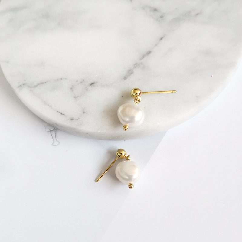 Freshwater Pearl Earrings in Alloy with 14K Coating