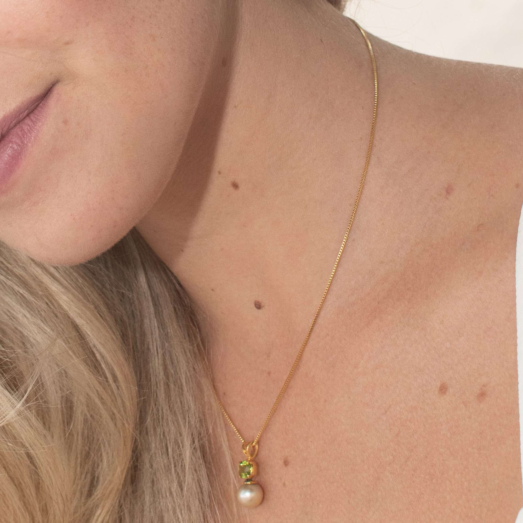 South Sea Pearl with Peridot Pendant in Sterling Silver