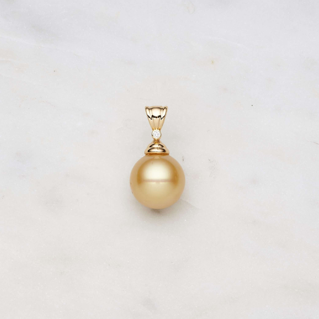 South Sea Gold Pearls Atarman Pendant 12-13 mm AAA