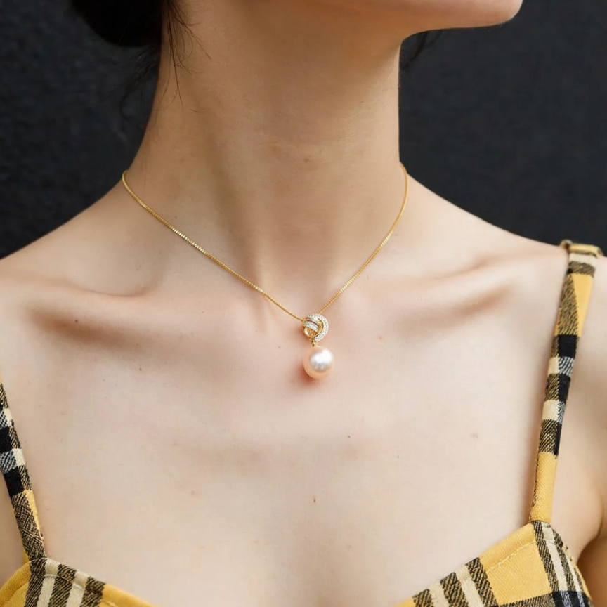 Gold South Sea Pearl Pendants 12 mm in 925 Sterling Silver