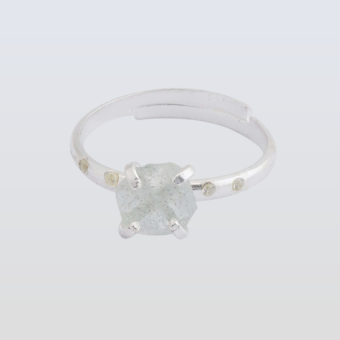 Moonstone Rings in 925 Silver