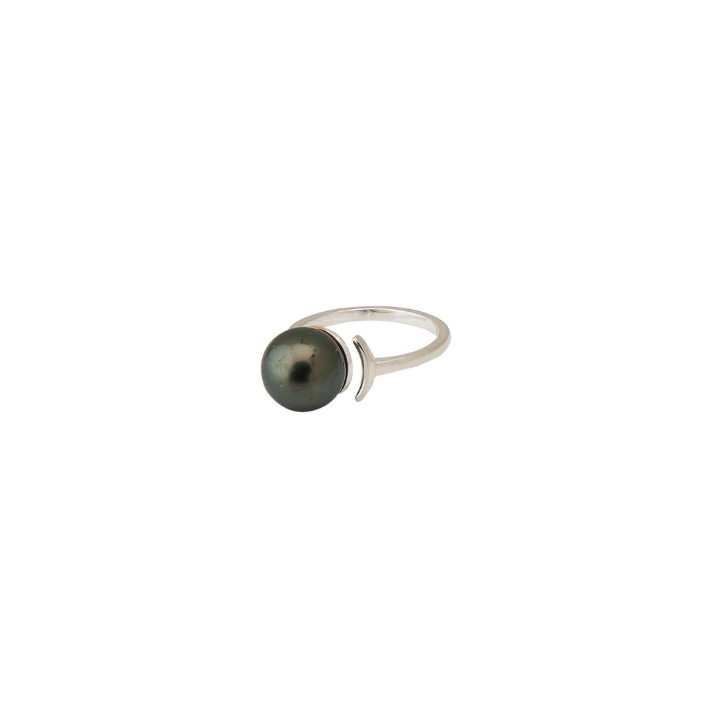 Tahitian pearl ring