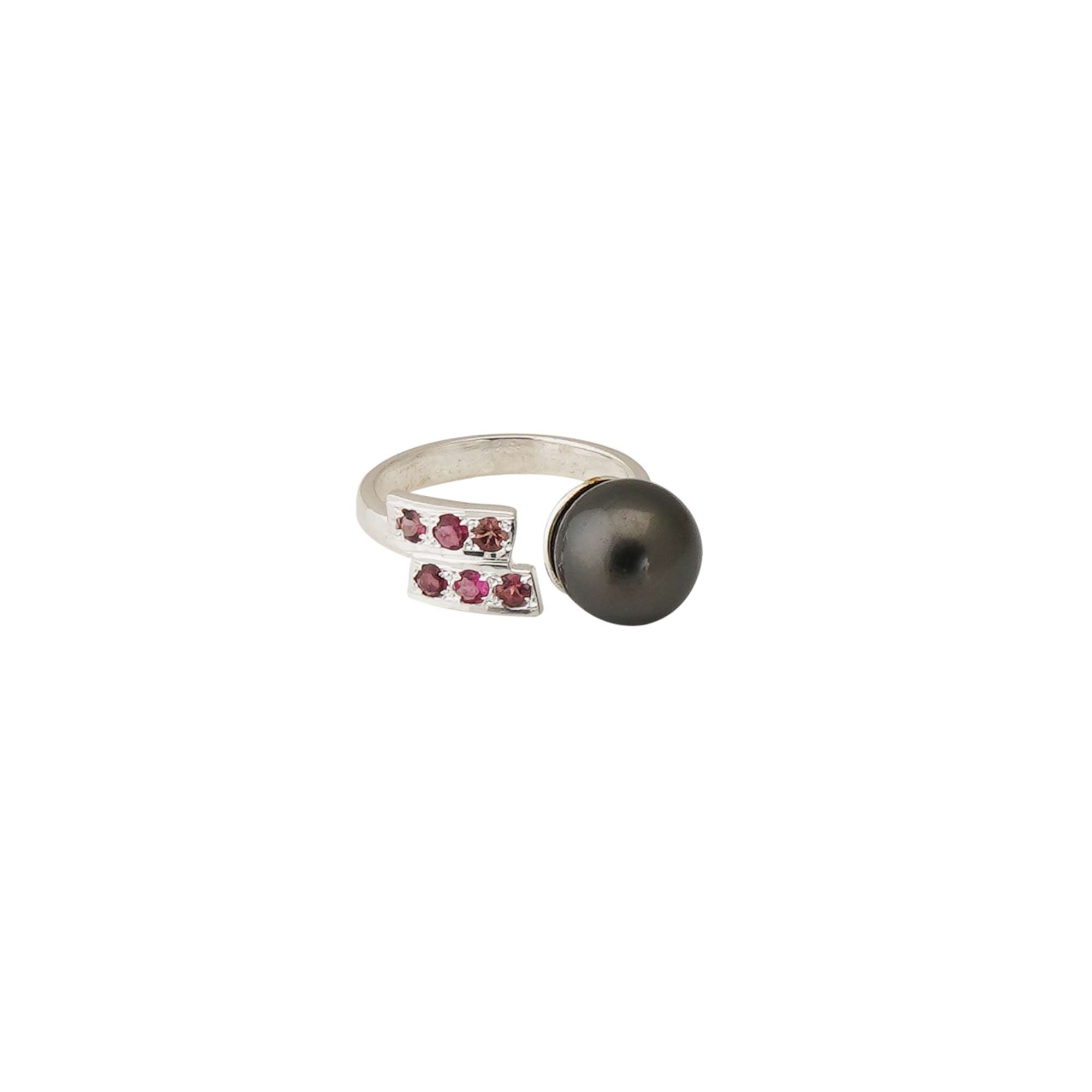 Tahitian Pearl Ring in Sterling Silver