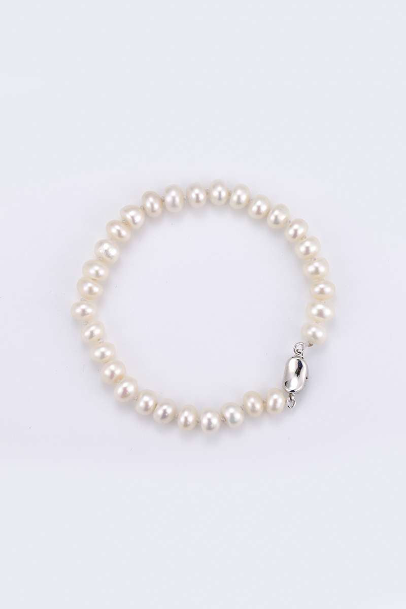 Freshwater Pearl Set in Sterling Silver