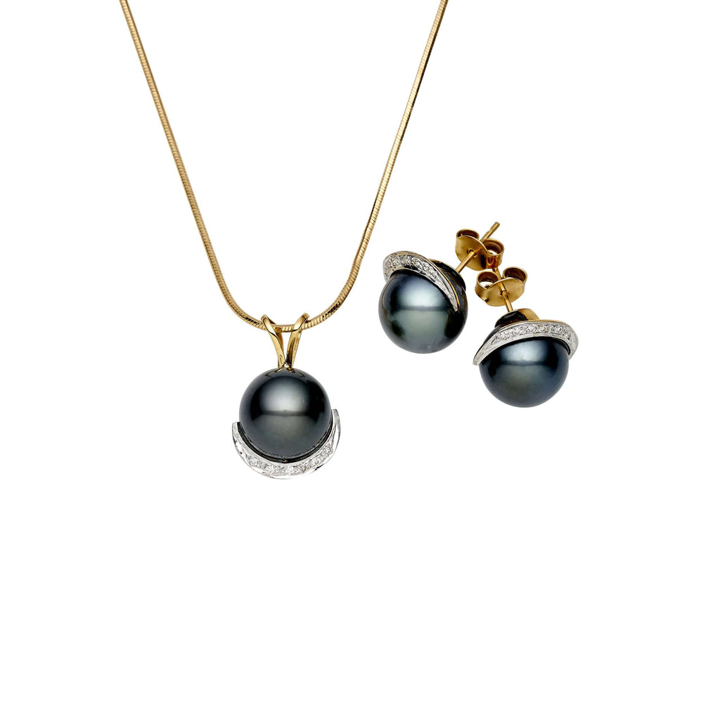 South Sea Pearl with Diamond Sets 12-13 mm in 14 CT Yellow Gold