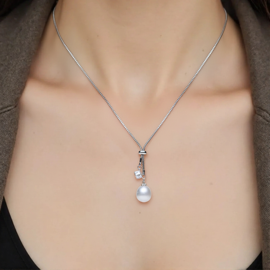 South Sea Pearl Necklaces 15 mm in Sterling Silver