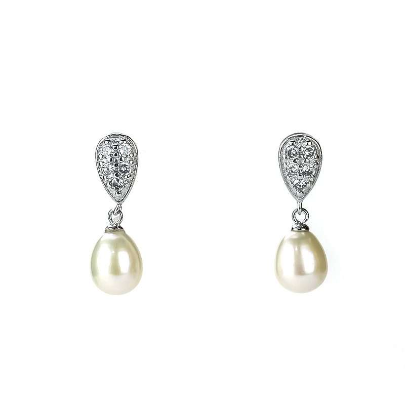 Freshwater Pearl Earrings 8-9 mm in Sterling Silver