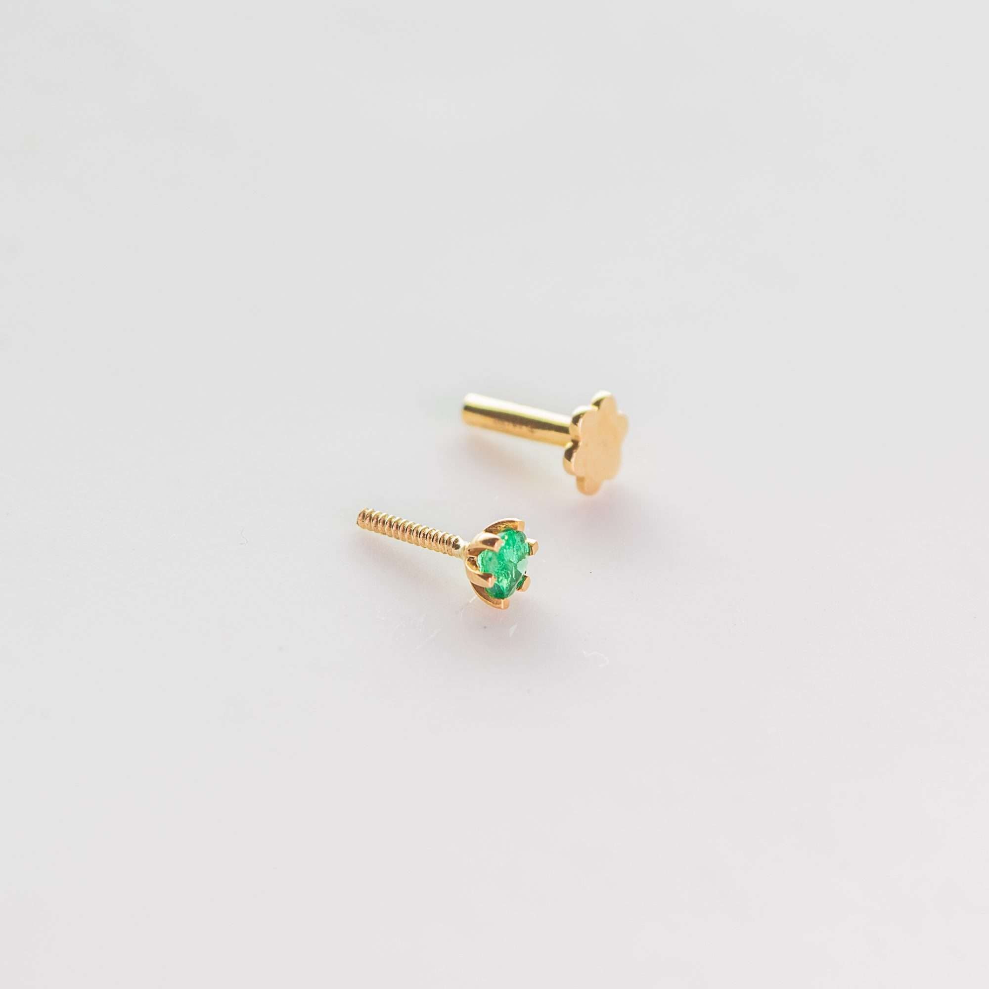 Emerald Earrings in 18 CT Yellow Gold