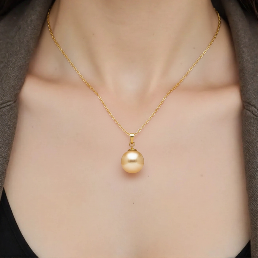 Gold South Sea Pearl Pendants 12-13 mm in Sterling Silver