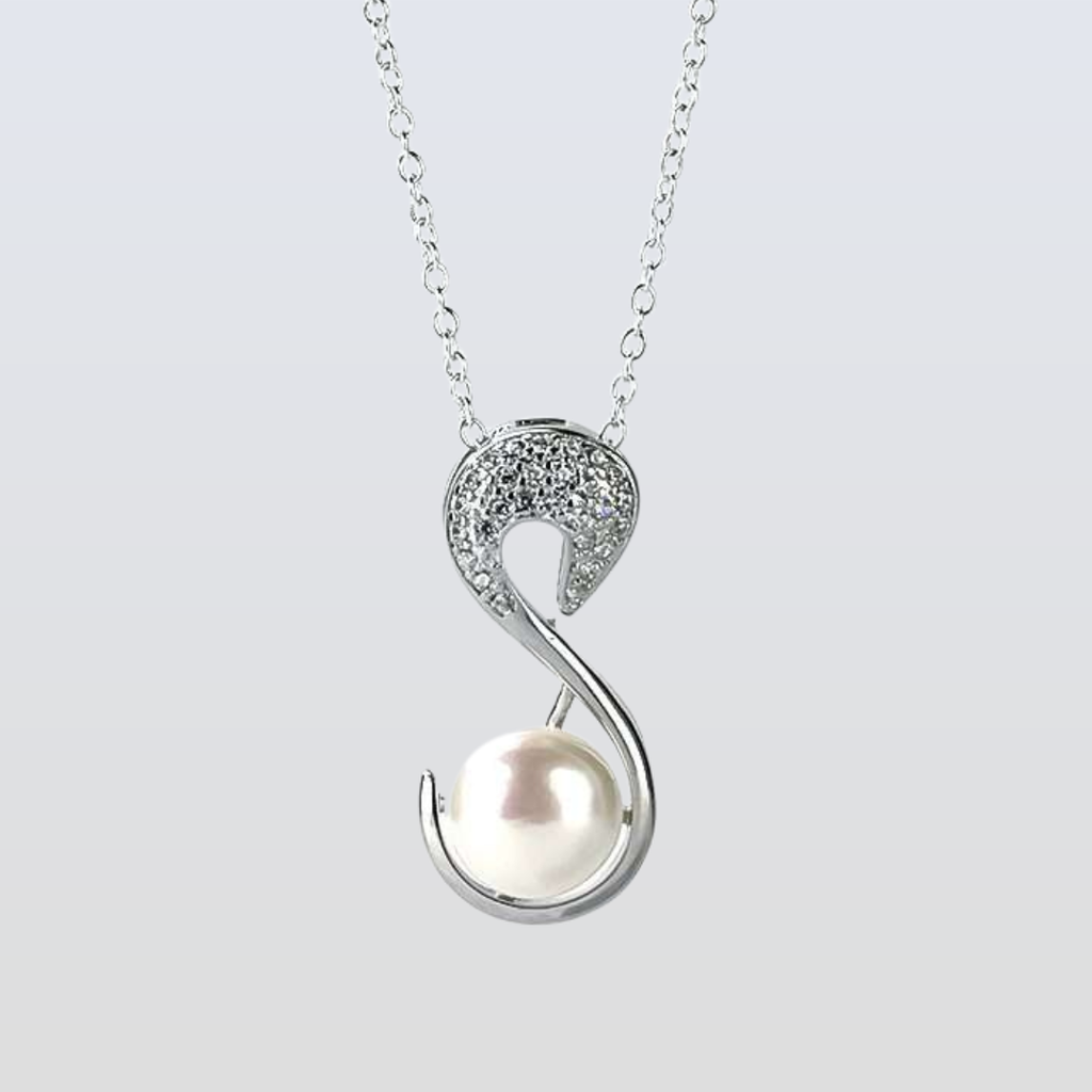 Freshwater Pearl Necklace in S Holding Pearl - White with Chain 7-8 mm AAA