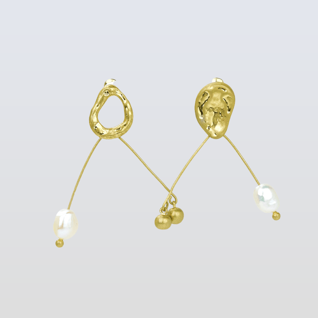 Freshwater Pearl Havana Retro V Earrings