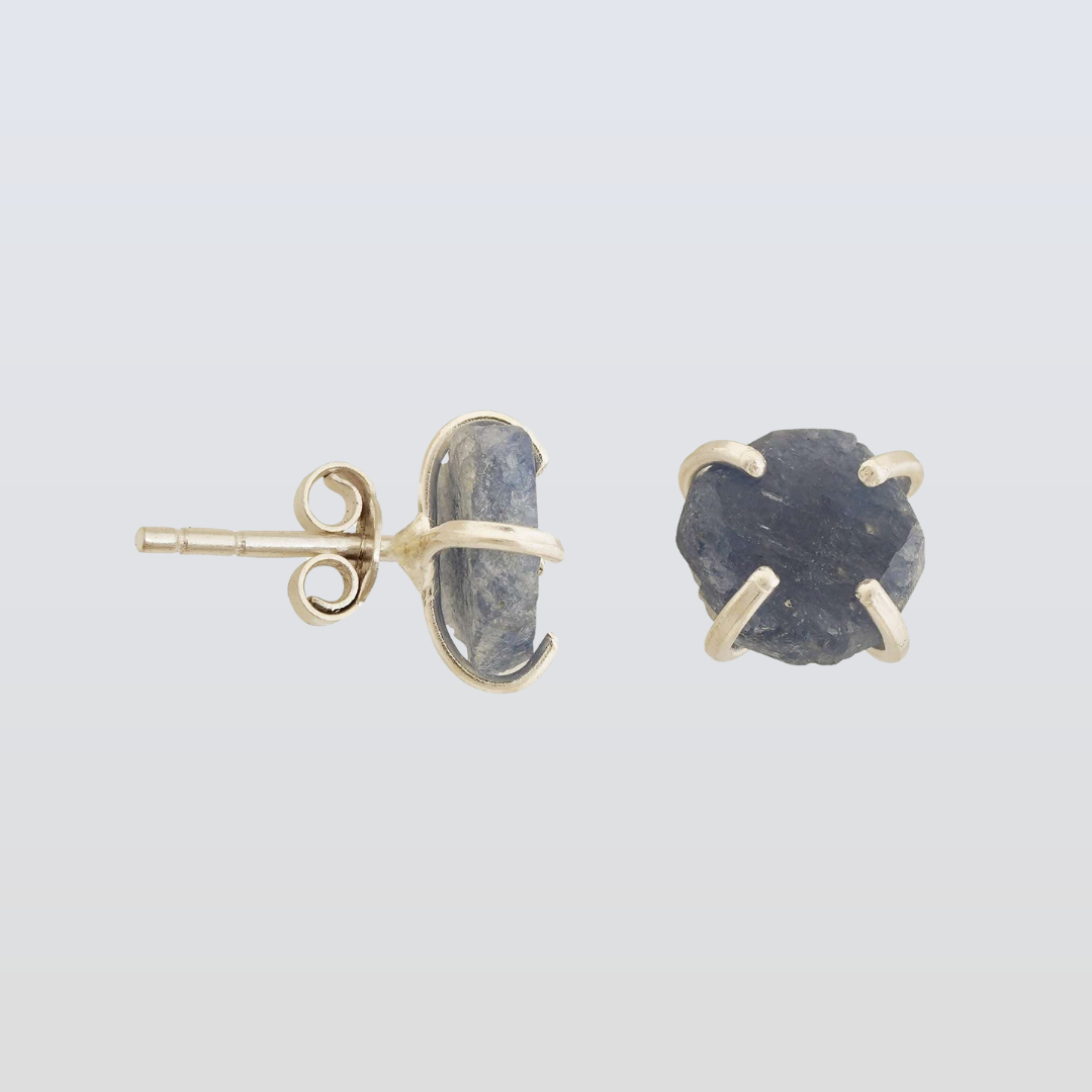 Handmade Sapphire Earrings in its Natural form in Silver 925