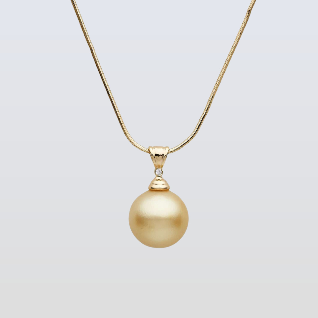 South Sea Gold Pearls Docklands Pendant 15 mm AAA
